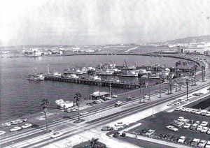 Grape St Pier 1955