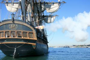 MAN-OF-WAR: ADVENTURES ABOARD A FIGHTING SHIP