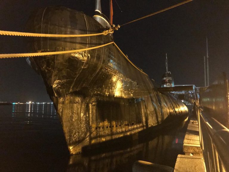 B-39 Submarine - Maritime Museum Of San Diego